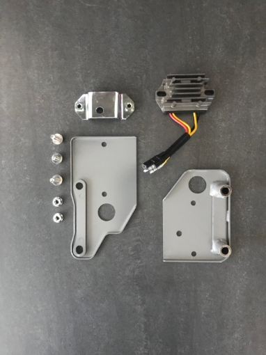 Afbeeldingen van Spanningsregelaar / ombouwkit Kubota