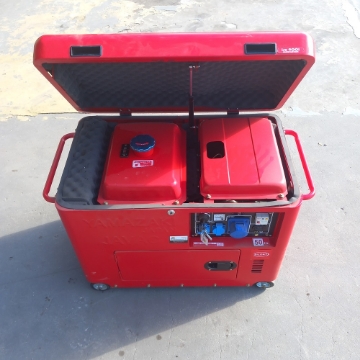 Nanomag NM 7500 diesel generator zo goed als nieuw